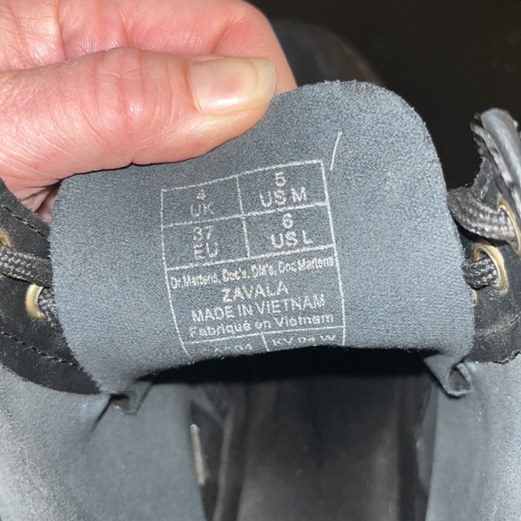 Dr Martens Airwair boots - Picture 9 of 10